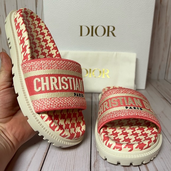 Christian Louboutin Dway Embroidered Slide Sandal Peony Pink Sz 36.5 / 6.5 - Picture 4 of 11